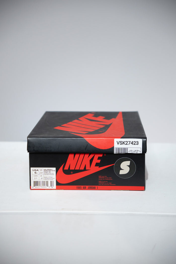 Jordan 1 High Black Toe GS (Taille 37,5)