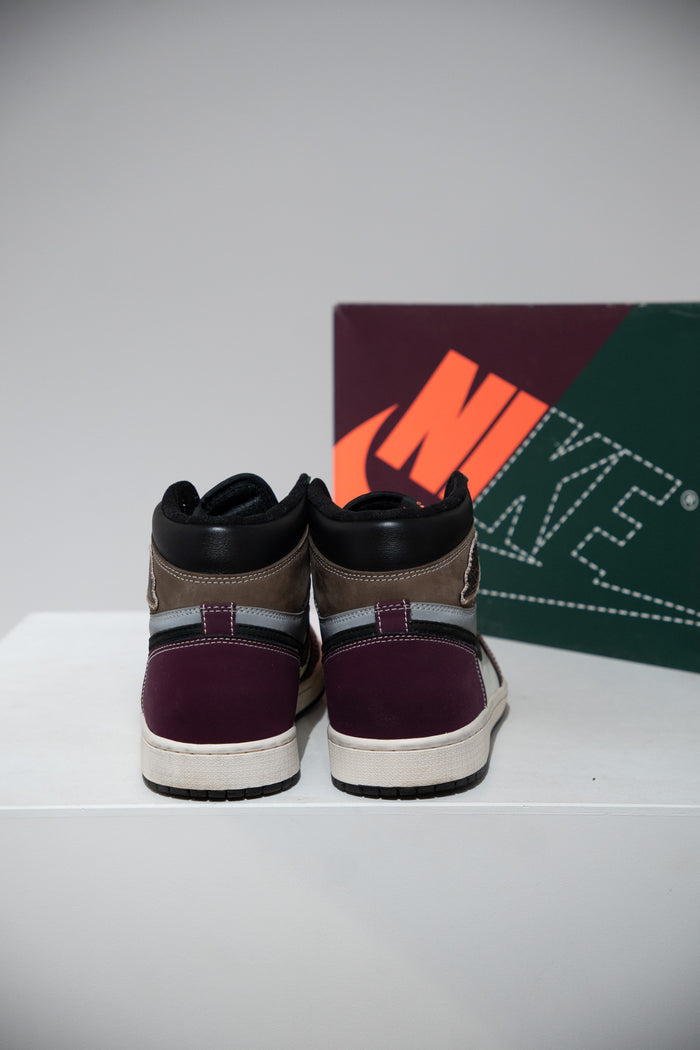 Jordan 1 High Hand Crafted (Taille 44)