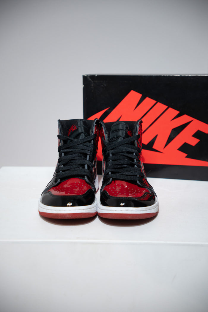 Jordan 1 High Patent Bred (Taille 42,5)