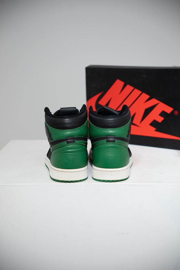 Jordan 1 High Pine green (Taille 43)