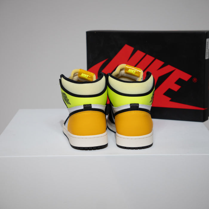 Jordan 1 High Volt (Taille 48,5)