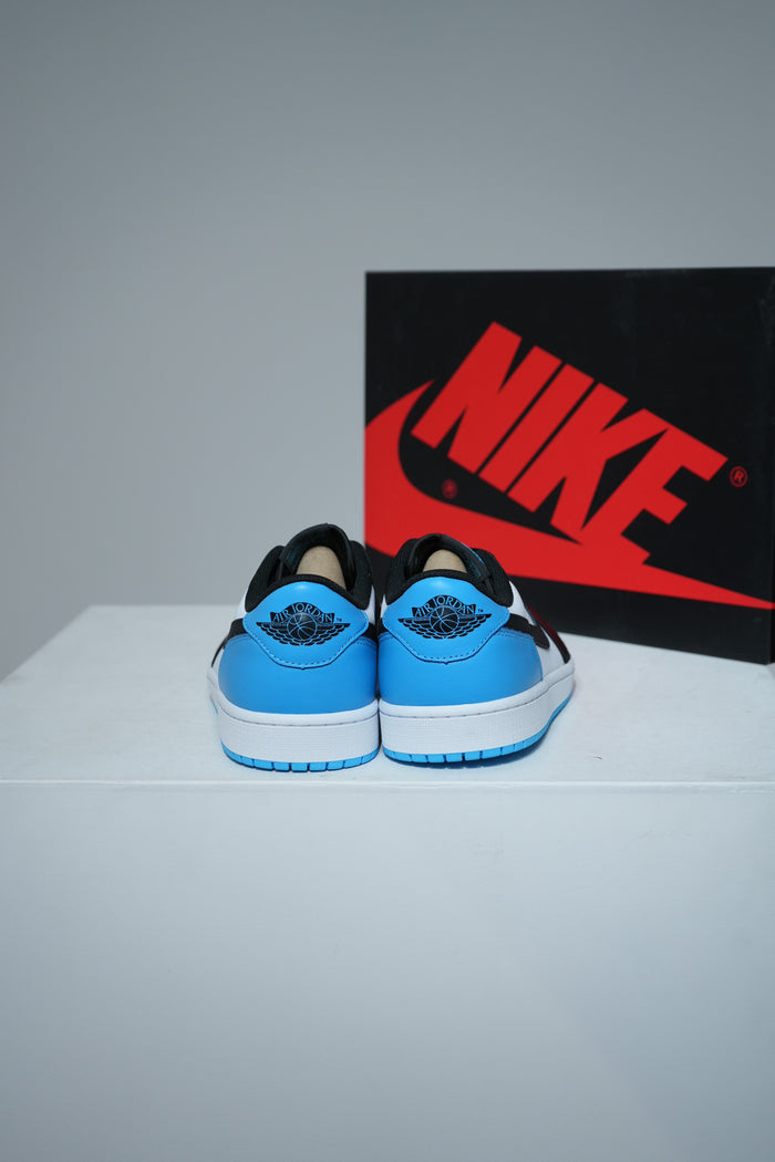 Jordan 1 Low Powder Blue (Taille 36,5)