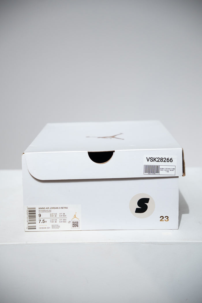 Jordan 3 Off Noir (Taille 40,5)