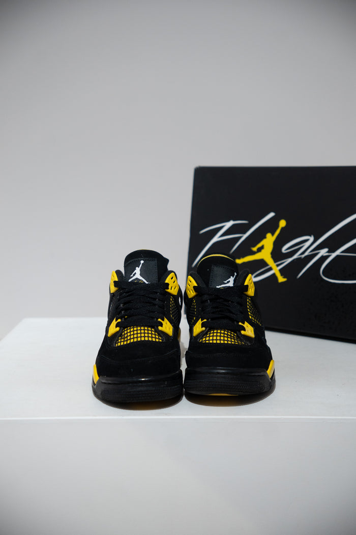 Jordan 4 Thunder GS (Taille 38)
