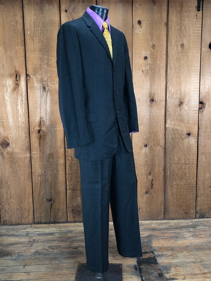 60s Richards Gray Woolen Suit   w29