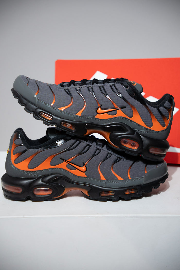 Air Max Plus (TN) Grey Orange (Taille 45)