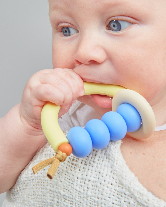 Bluebell Arch Ring Teether image 2