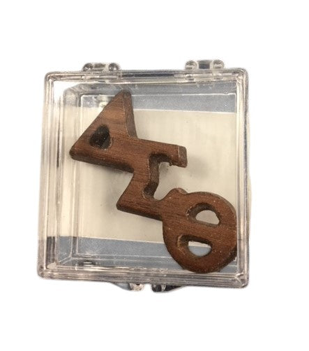 Delta Small Wood Greek Pin