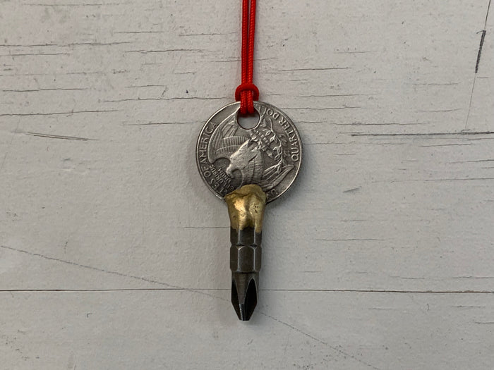 Quarter Screw Necklace