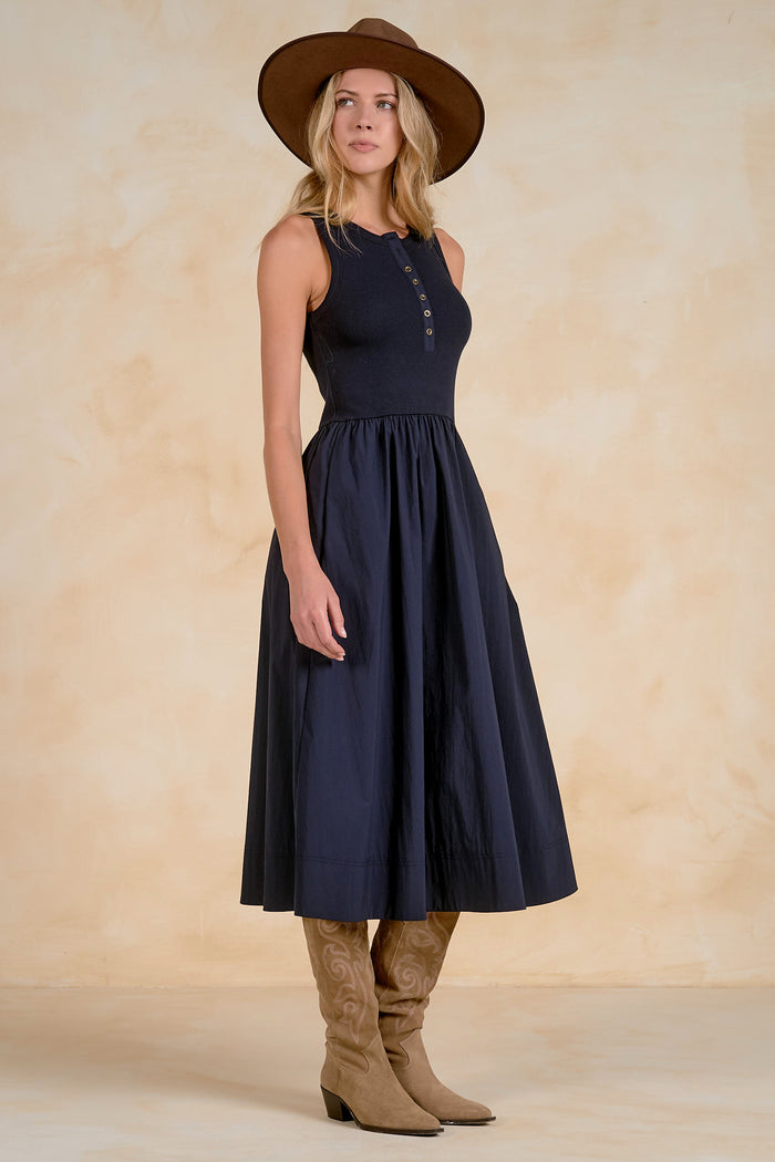 Sleeveless Maxi Dress